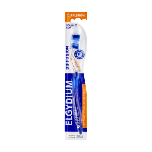 ELGYDIUM BROSSE A DENTS DIFFUSION SOUPLE-pharmashop