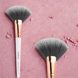 TOPFACE FAN BRUSH F22 PHARMASHOP