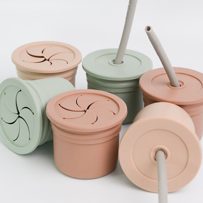MINIKOIOI SIP+SNACK GOBELET A GOUTER EN SILICONE AVEC 2 COUVERCLES ...